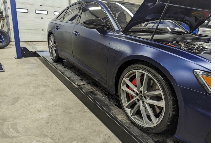 Audi in service at Lux AutoHause